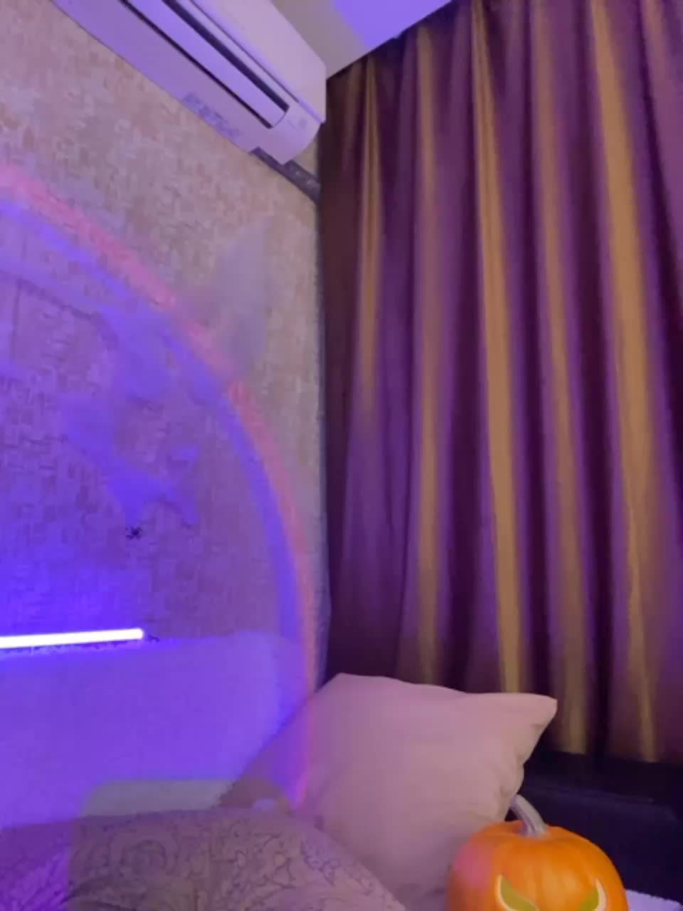 View or download file cool_baby on 2023-10-31 from bongacams