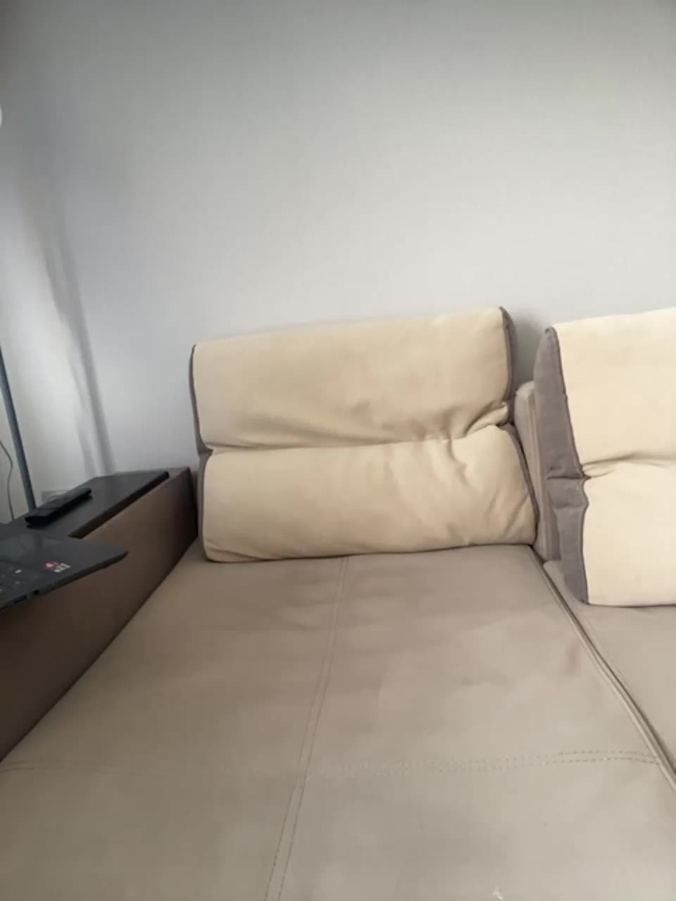 View or download file milaa1998 on 2023-10-31 from bongacams