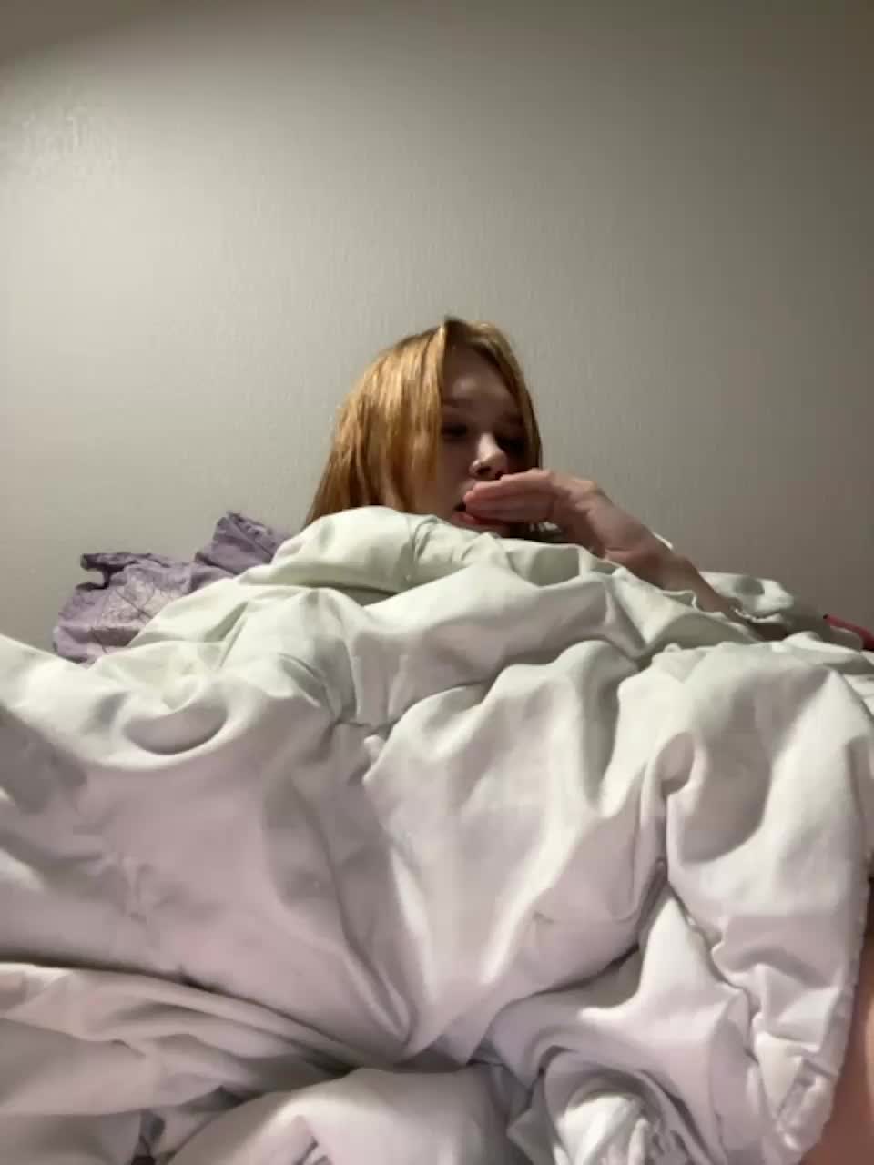 View or download file angelll3 on 2023-11-01 from bongacams