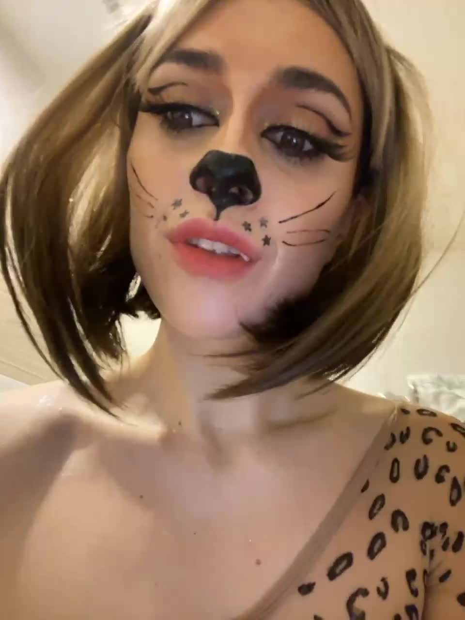 View or download file nektarinkapro on 2023-11-01 from bongacams