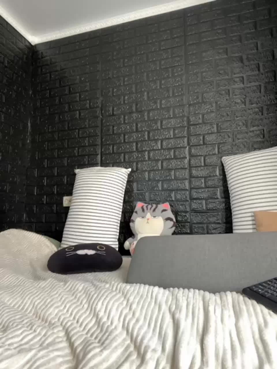 View or download file vero19nika on 2023-11-01 from bongacams