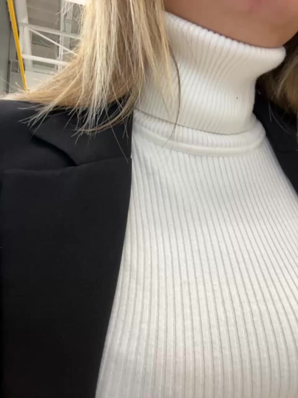 View or download file yuliyalasker on 2023-11-01 from bongacams