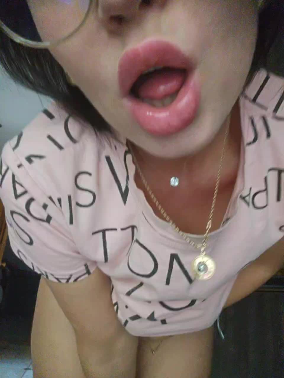 View or download file aureliyxxx on 2023-11-02 from bongacams