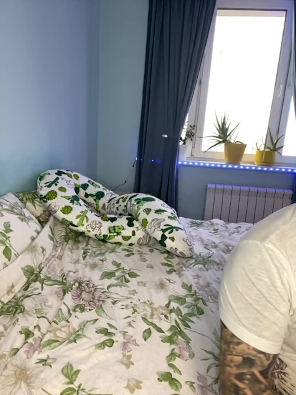 View or download file hulklisandra on 2023-11-02 from bongacams