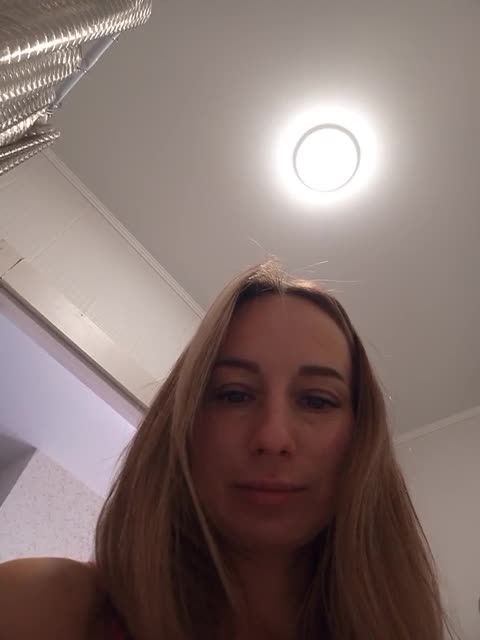 View or download file marysiaxxx on 2023-11-02 from bongacams