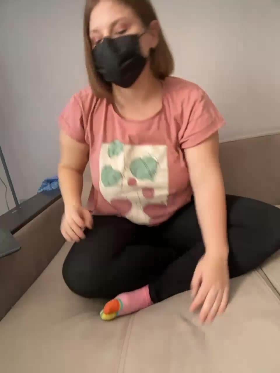 View or download file milaa1998 on 2023-11-02 from bongacams