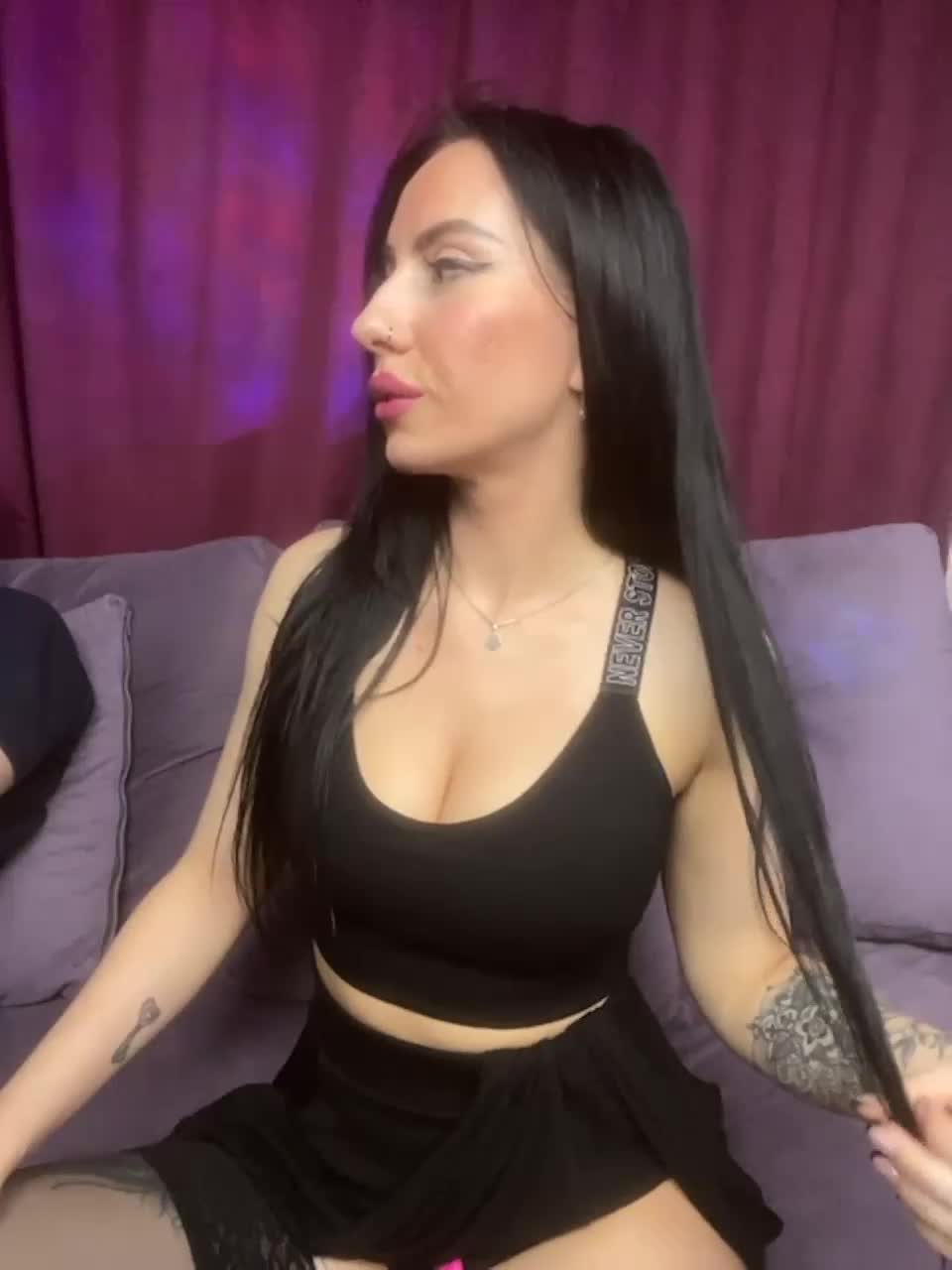 View or download file missjasmine07 on 2023-11-02 from bongacams