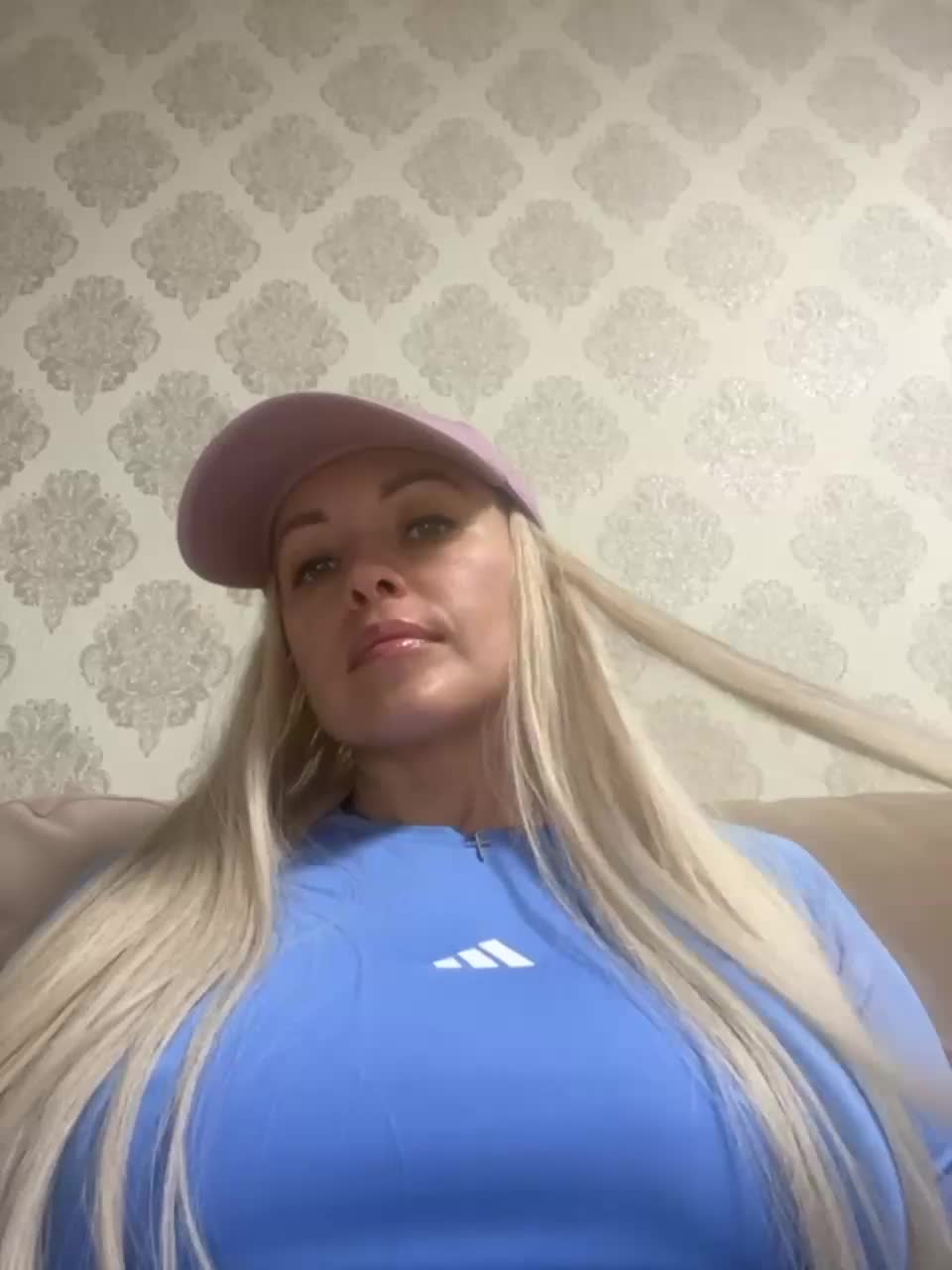 View or download file tinahot on 2023-11-02 from bongacams