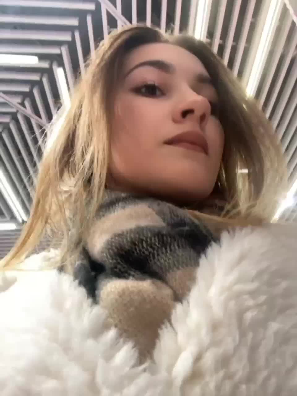 View or download file _lana_chester_ on 2023-11-03 from bongacams