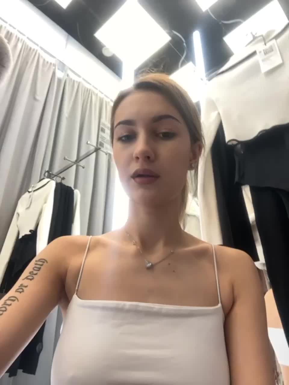 View or download file _lana_chester_ on 2023-11-03 from bongacams