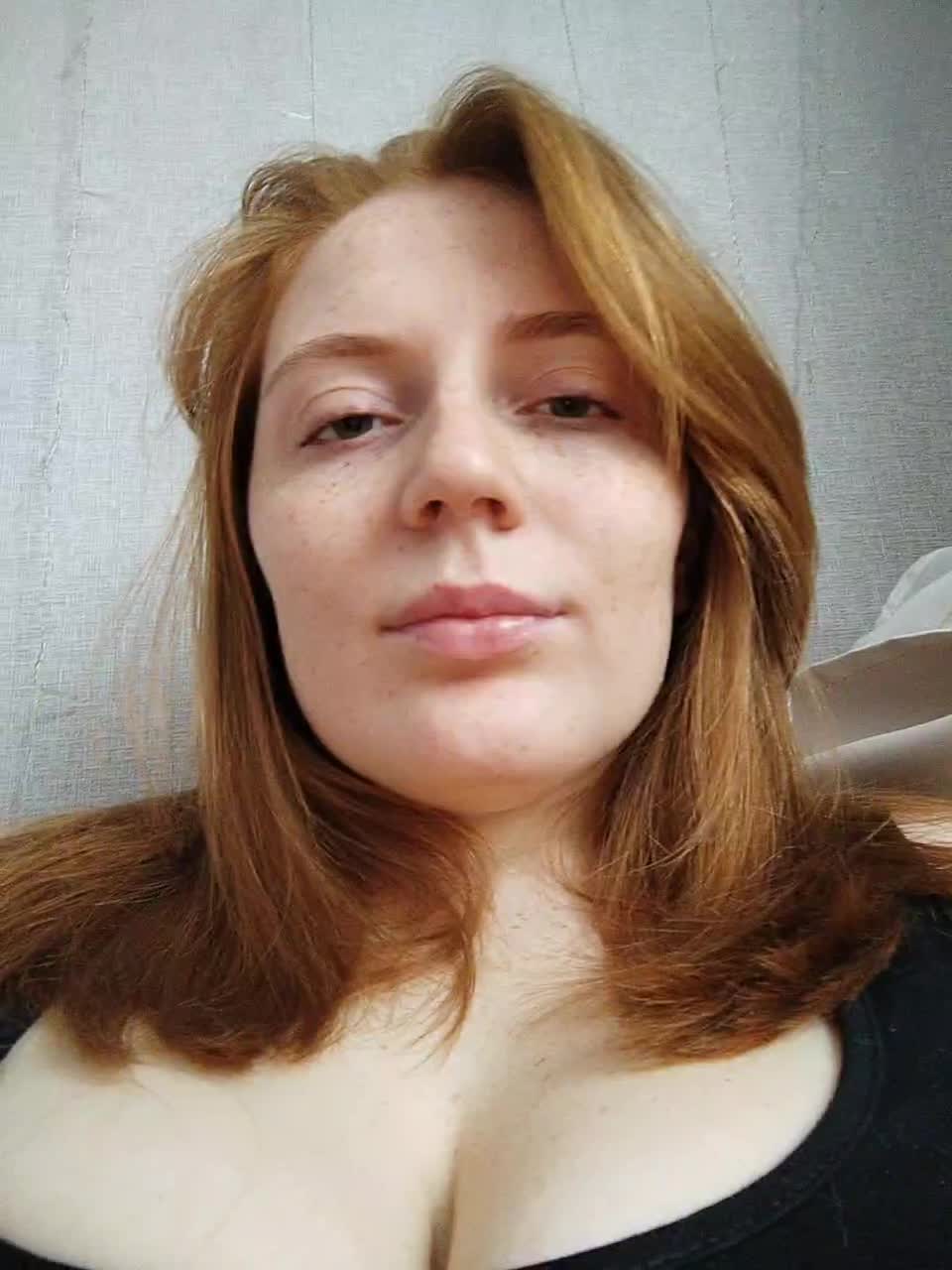 View or download file zlatalata on 2023-11-03 from bongacams