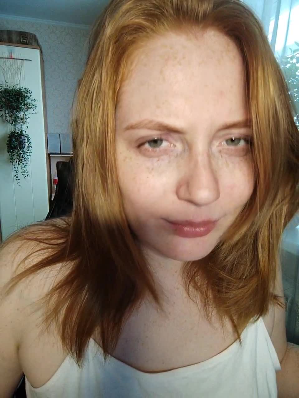 View or download file zlatalata on 2023-11-03 from bongacams