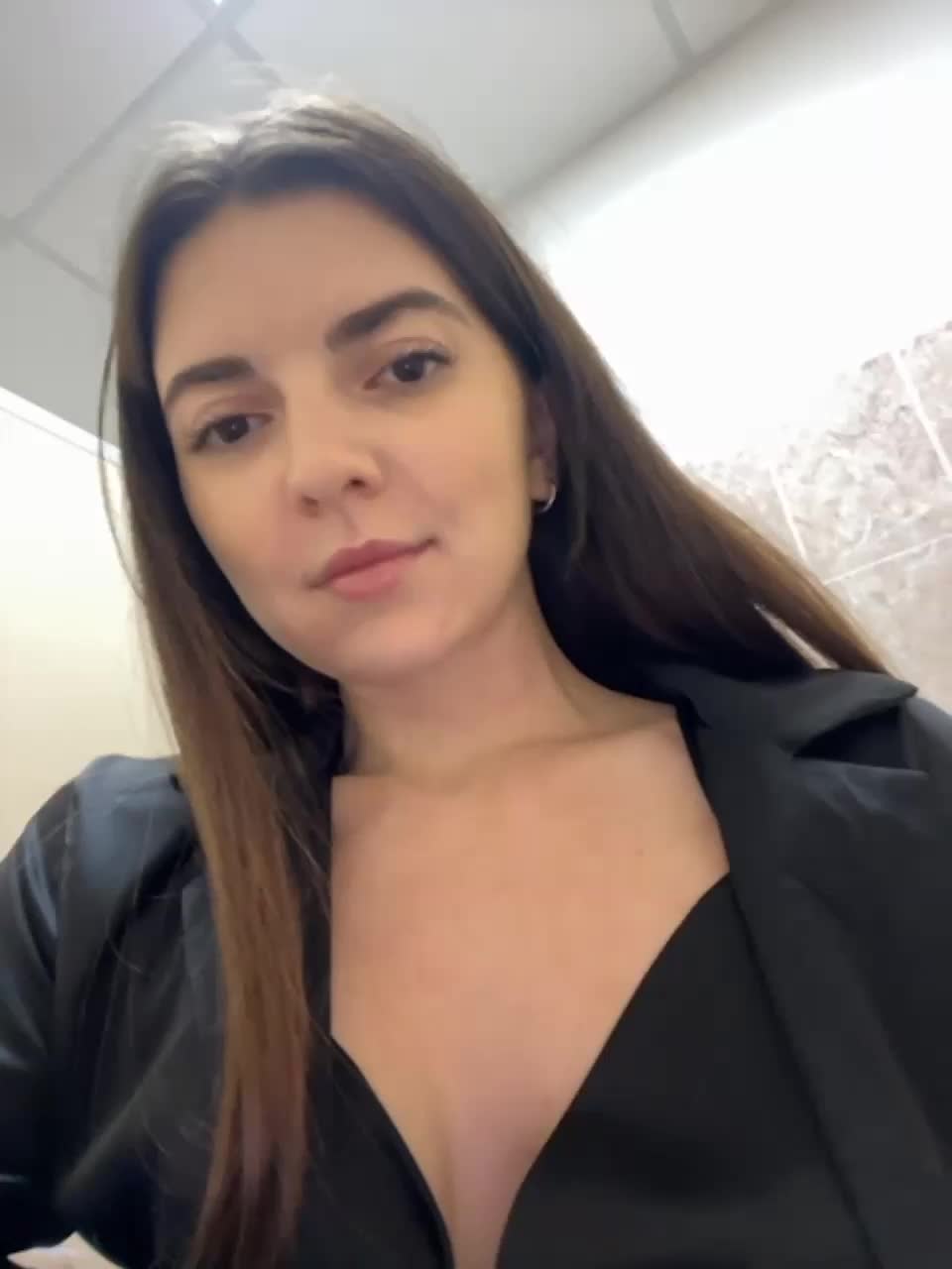 View or download file _saharochek_ on 2023-11-04 from bongacams