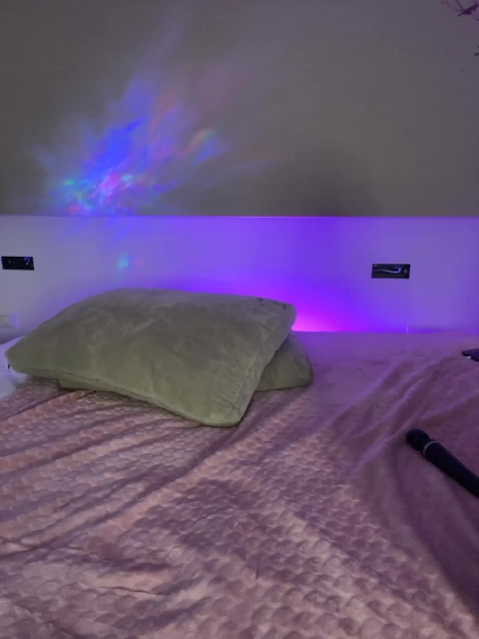 View or download file bloomjuliette on 2023-11-04 from bongacams