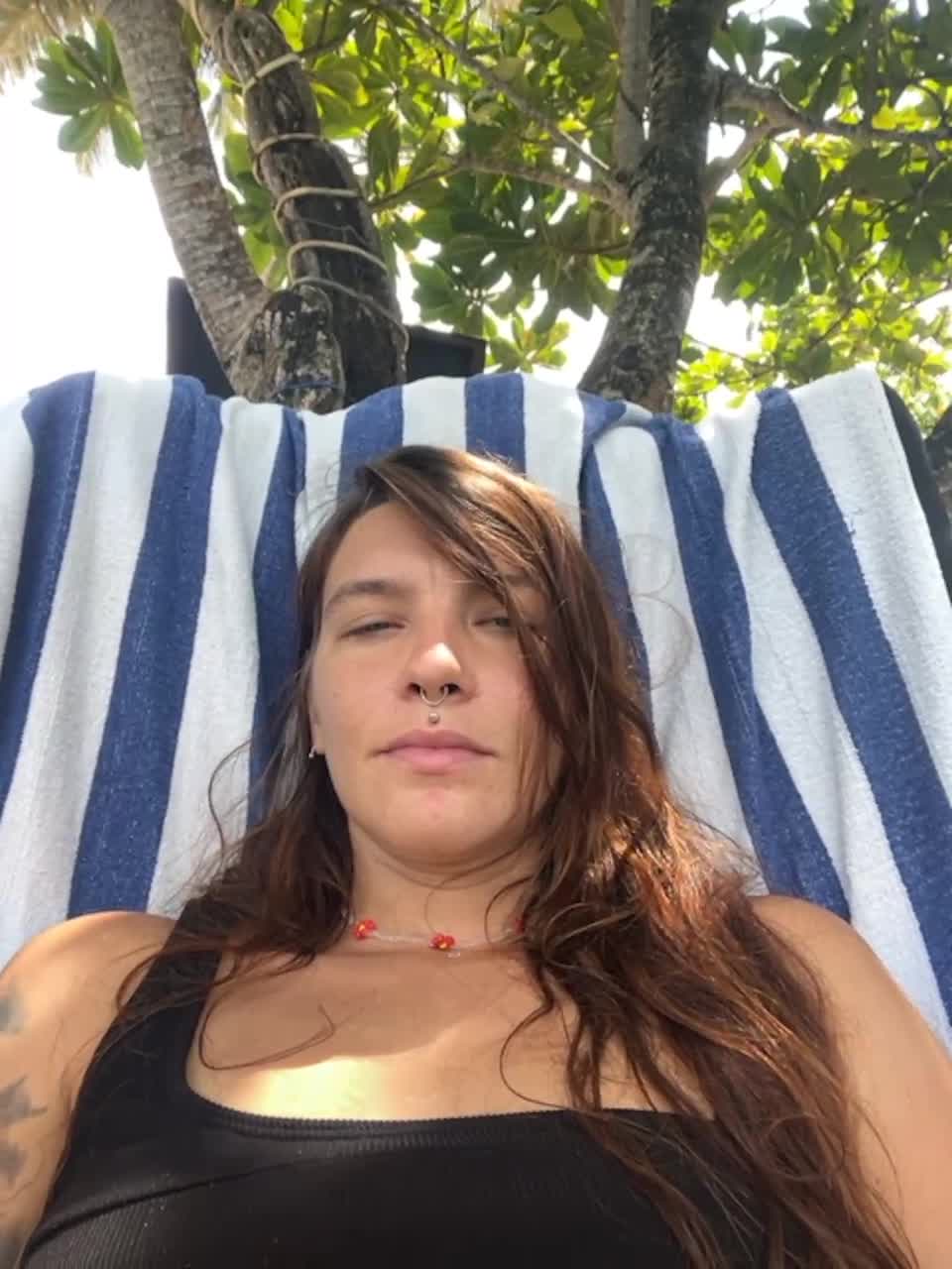 View or download file nefertta on 2023-11-04 from bongacams