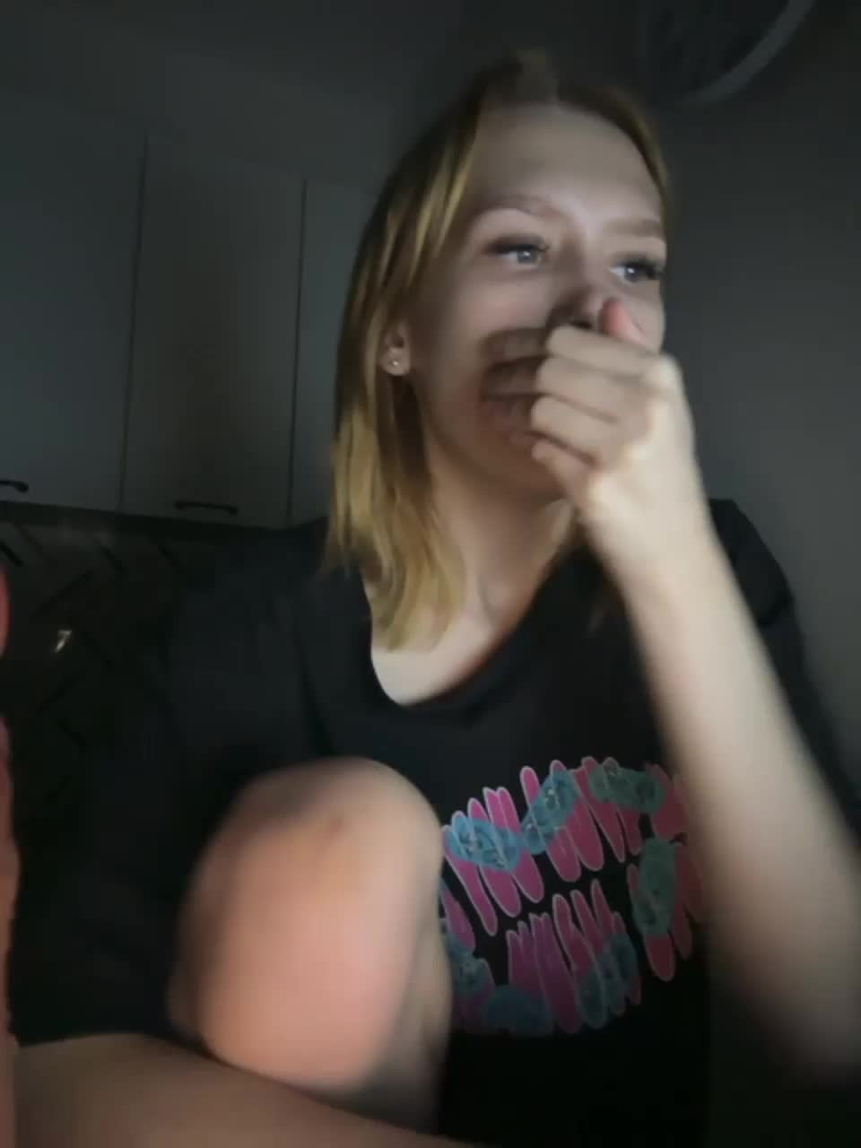 View or download file angelll3 on 2023-11-05 from bongacams