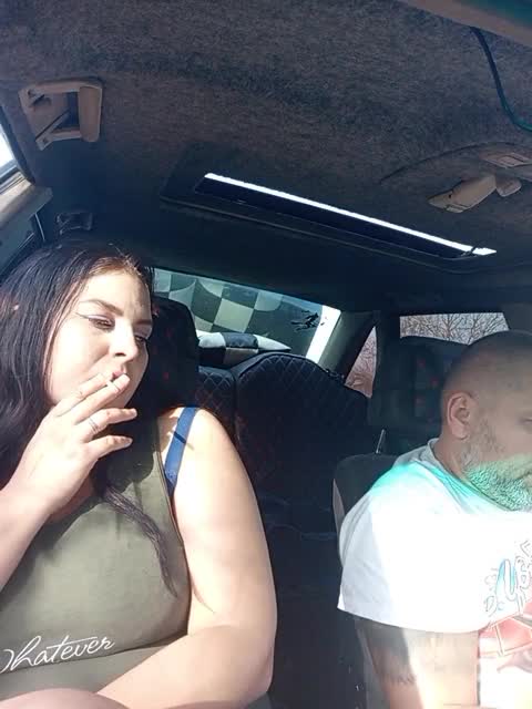 View or download file kissmabont on 2023-11-05 from bongacams