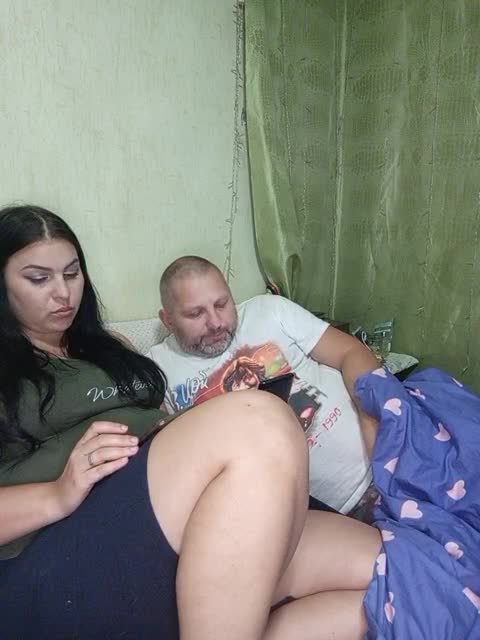 View or download file kissmabont on 2023-11-05 from bongacams