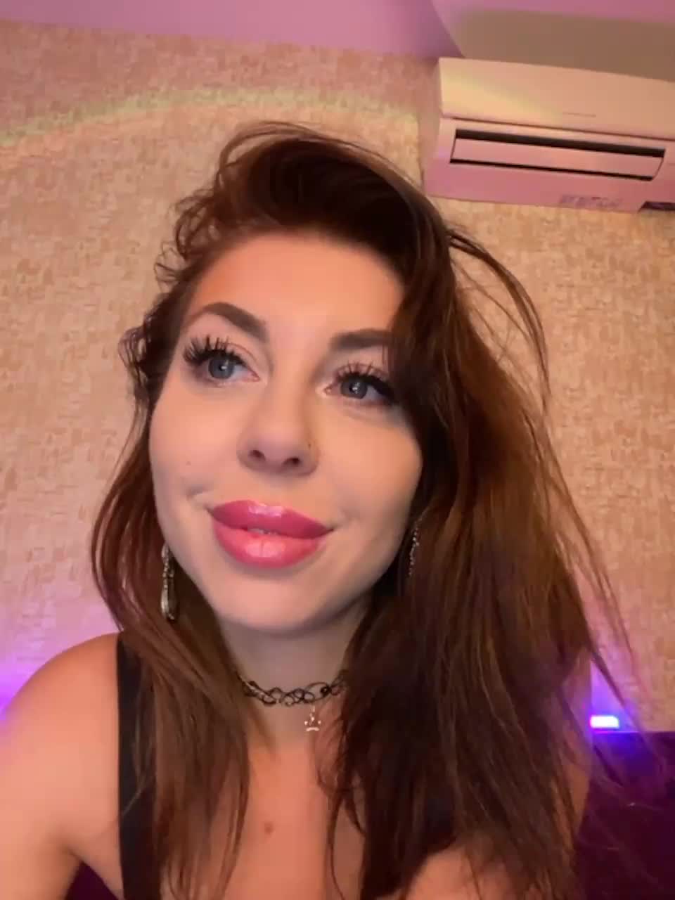 View or download file cool_baby on 2023-11-06 from bongacams