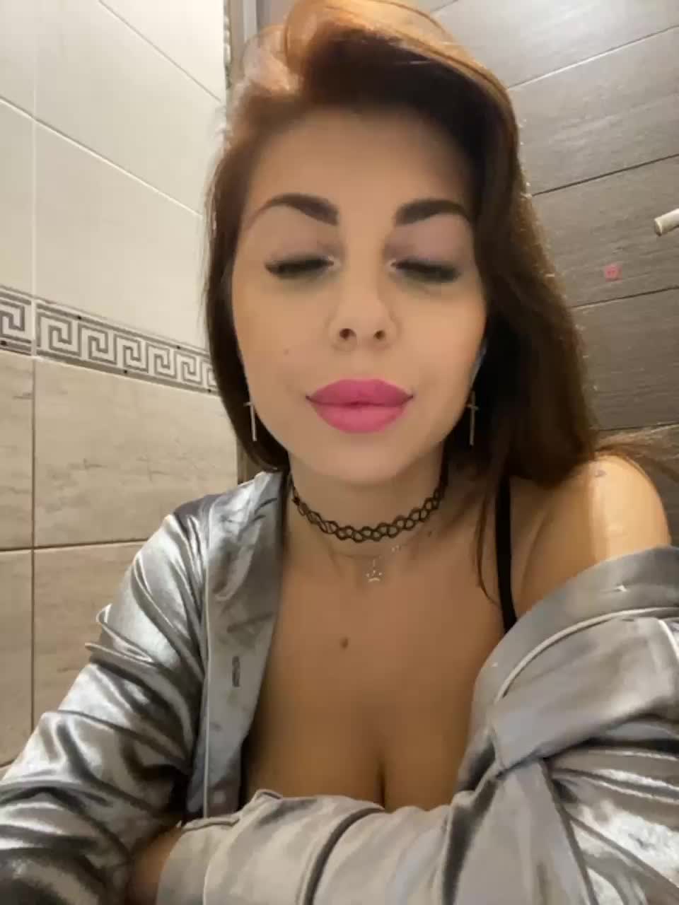 View or download file cool_baby on 2023-11-06 from bongacams