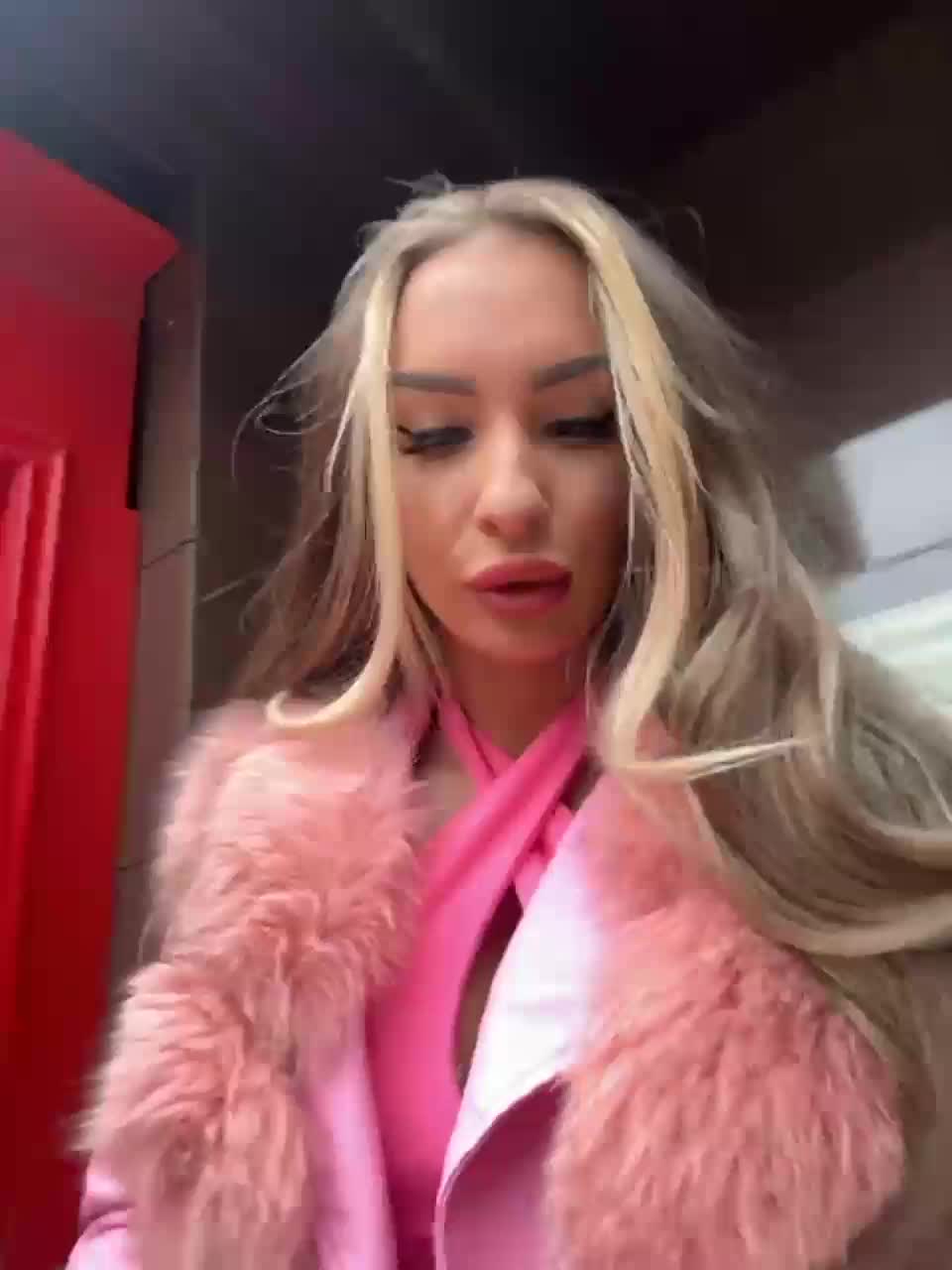 View or download file goldpussy69 on 2023-11-06 from bongacams