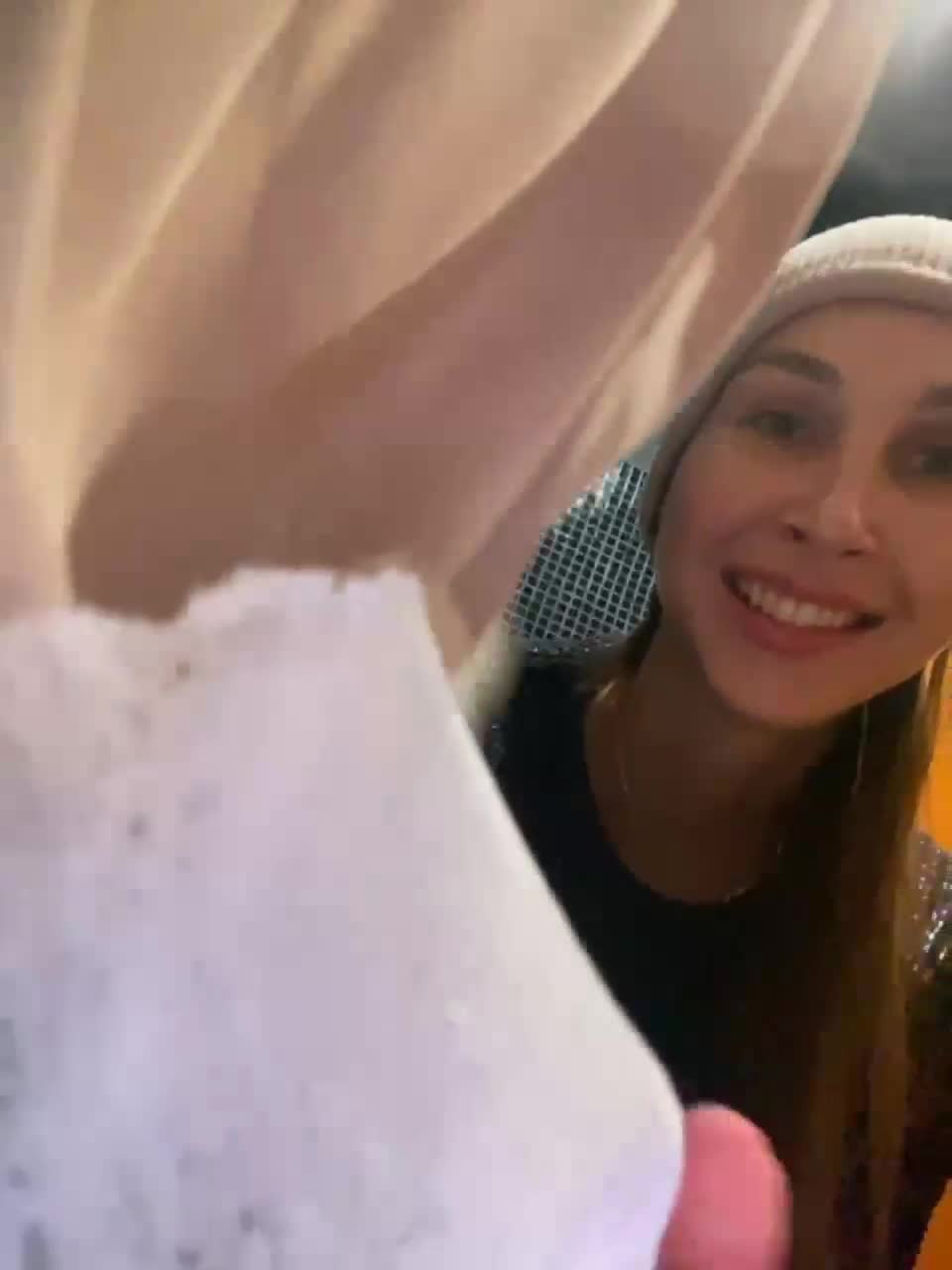 View or download file hothoneybabe on 2023-11-06 from bongacams