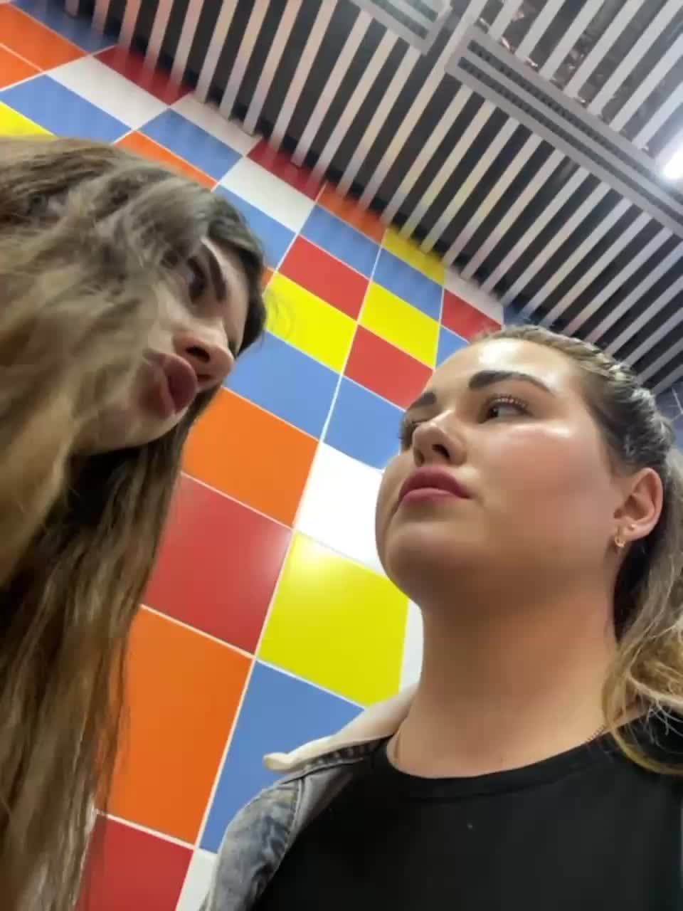 View or download file katemiddleton on 2023-11-06 from bongacams