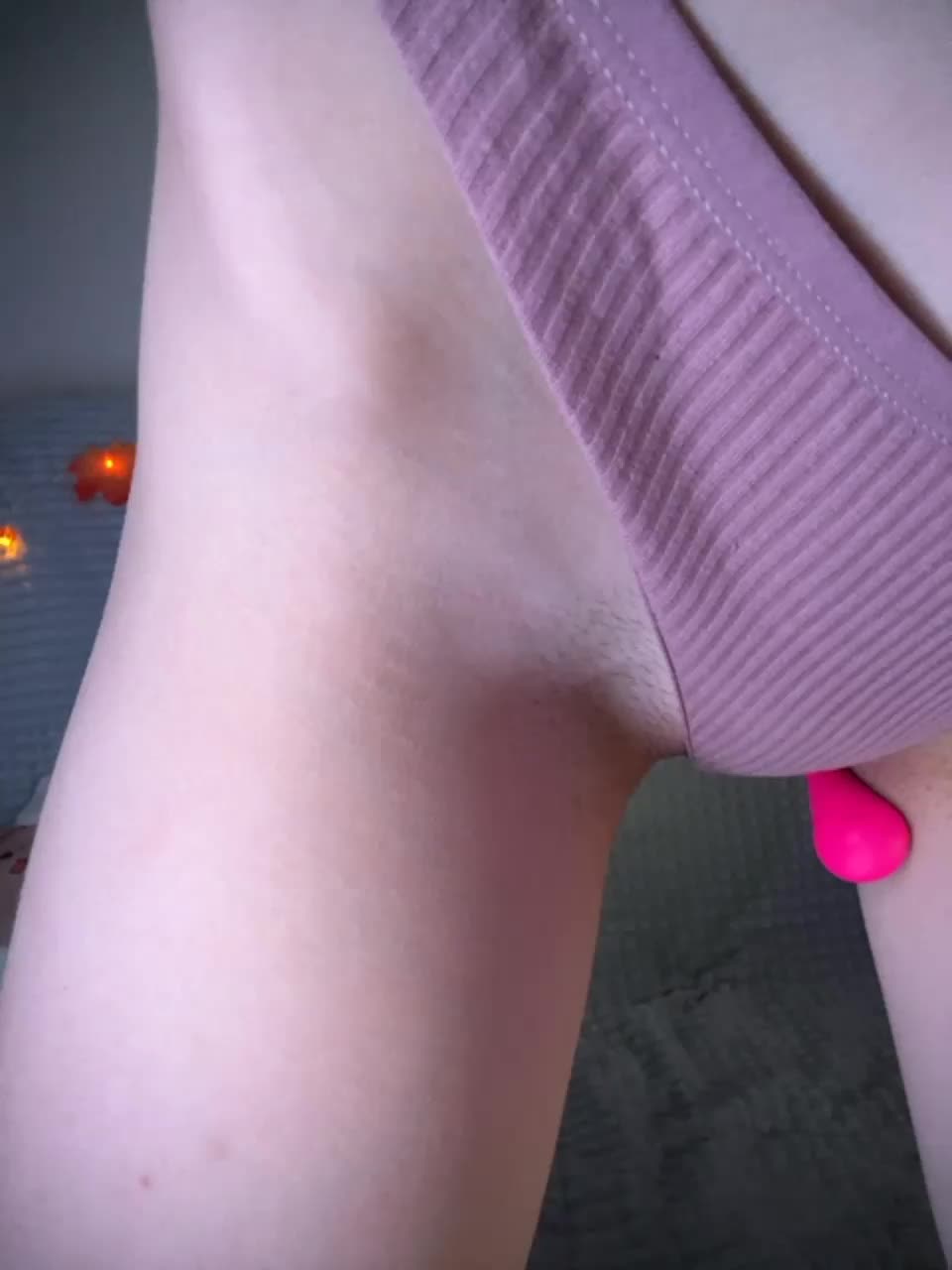 View or download file damkiky on 2023-11-07 from bongacams