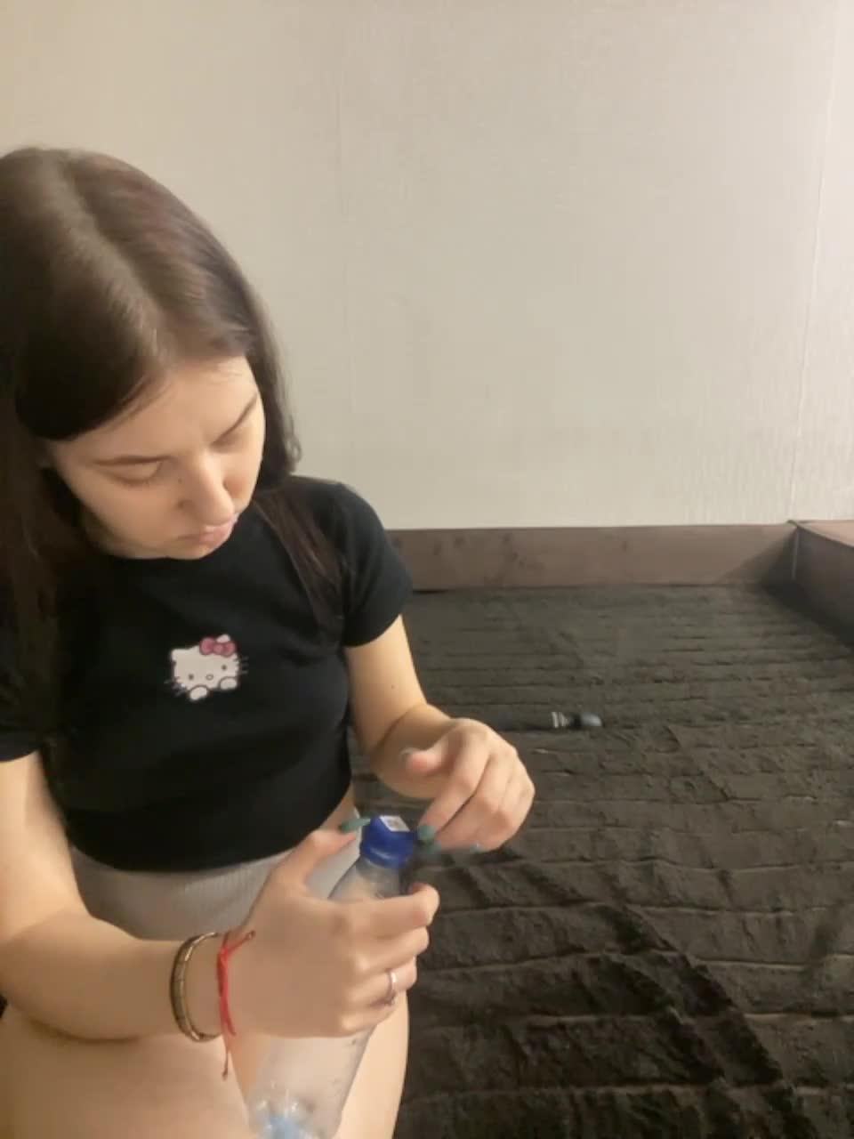 View or download file karolina7 on 2023-11-07 from bongacams