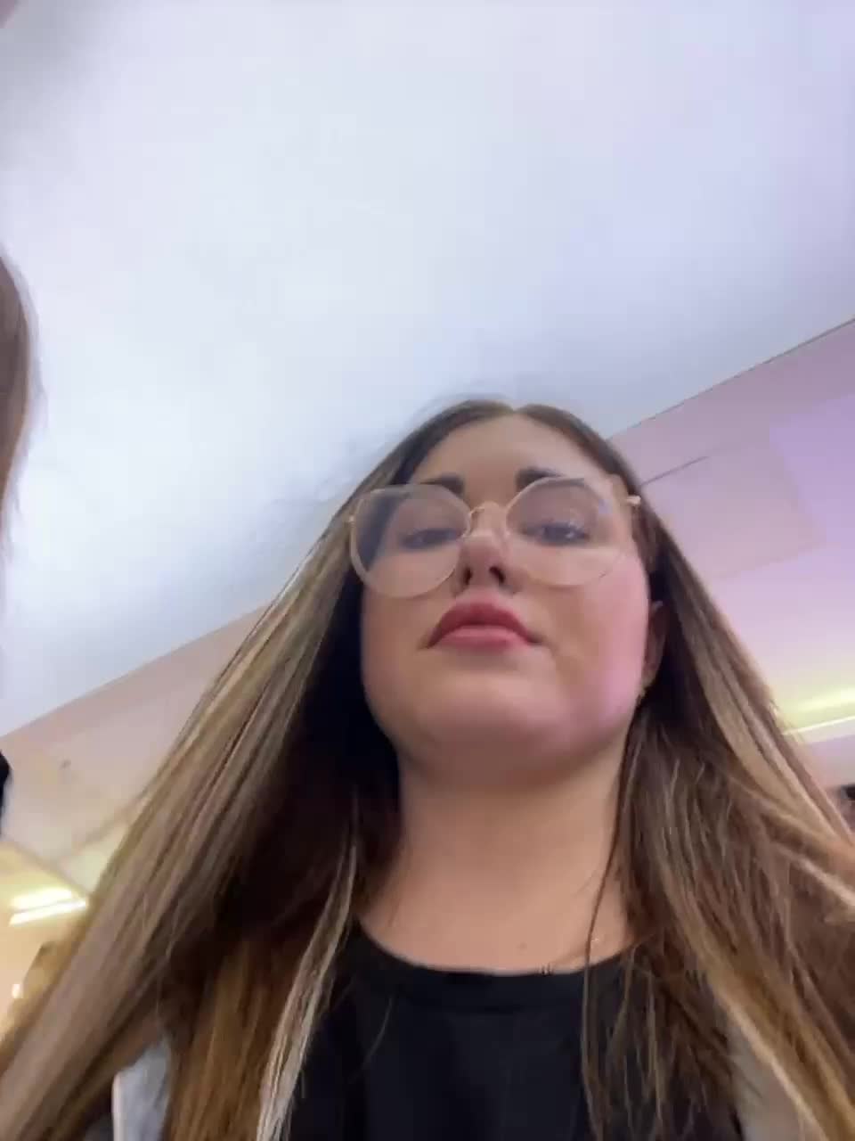 View or download file katemiddleton on 2023-11-07 from bongacams