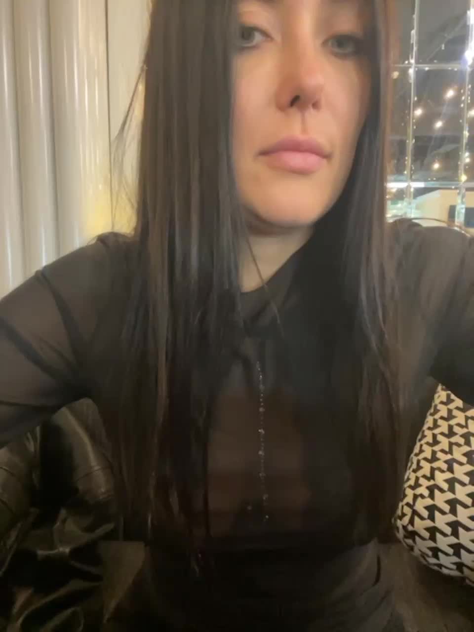 View or download file linahelen on 2023-11-07 from bongacams