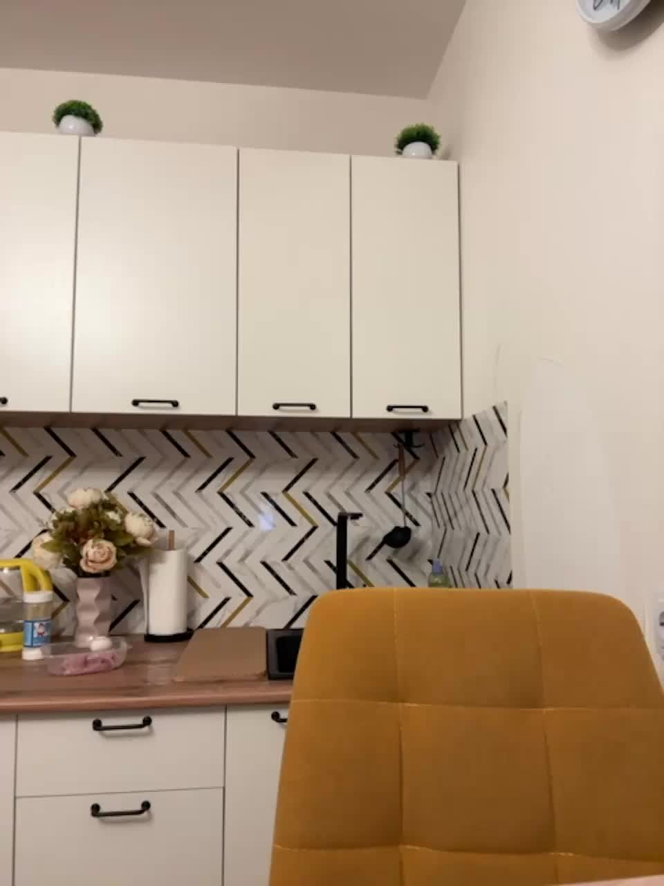 View or download file angelll3 on 2023-11-09 from bongacams