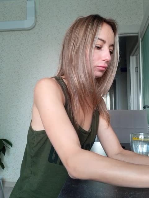 View or download file marysiaxxx on 2023-11-09 from bongacams