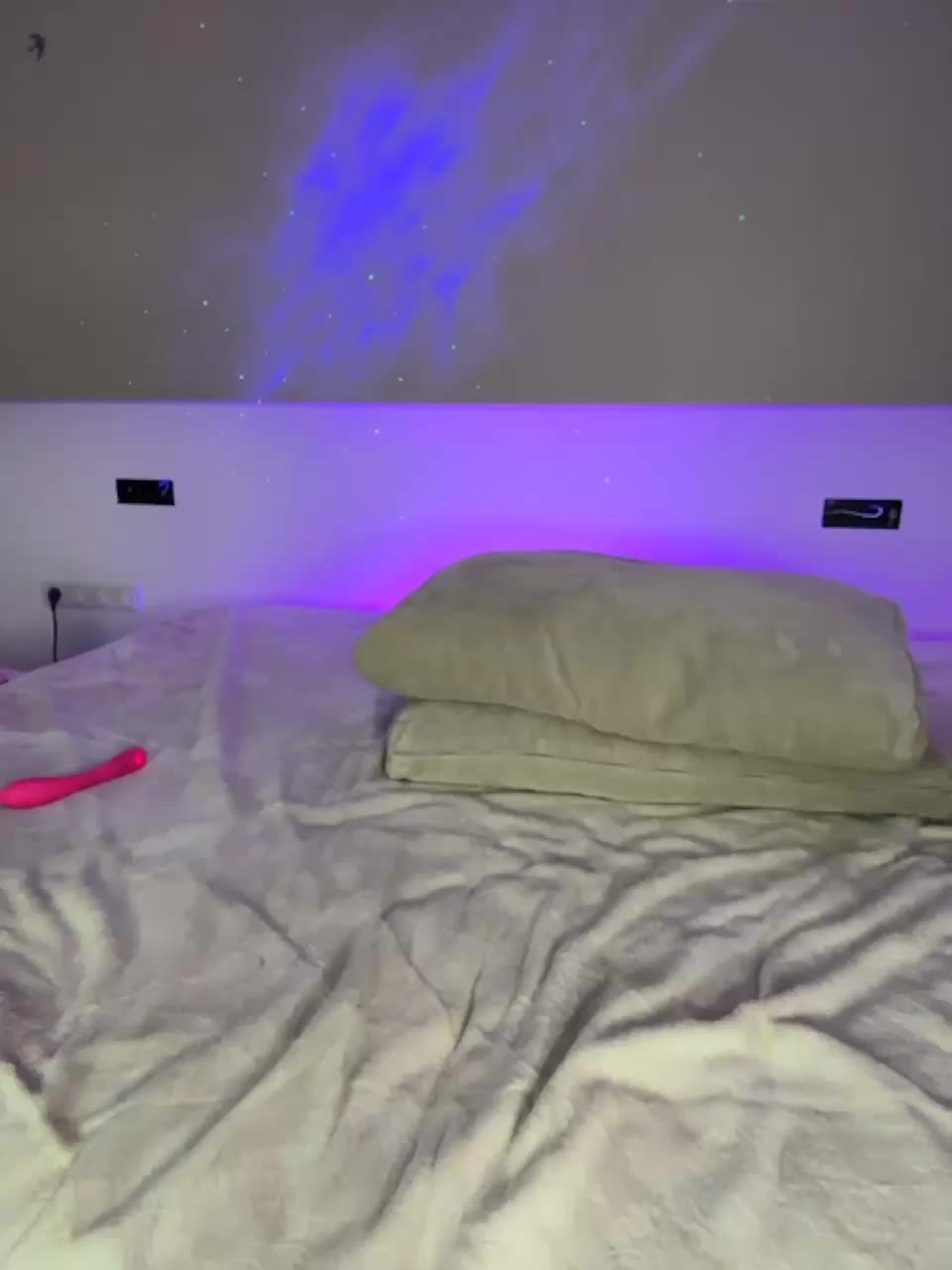 View or download file bloomjuliette on 2023-11-10 from bongacams