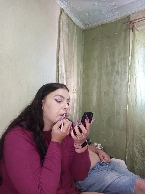 View or download file kissmabont on 2023-11-10 from bongacams