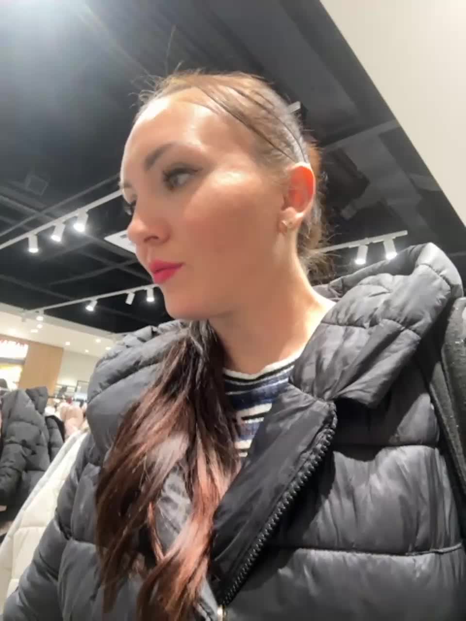 View or download file divora on 2023-11-12 from bongacams