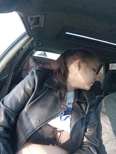 View or download file kissmabont on 2023-11-12 from bongacams