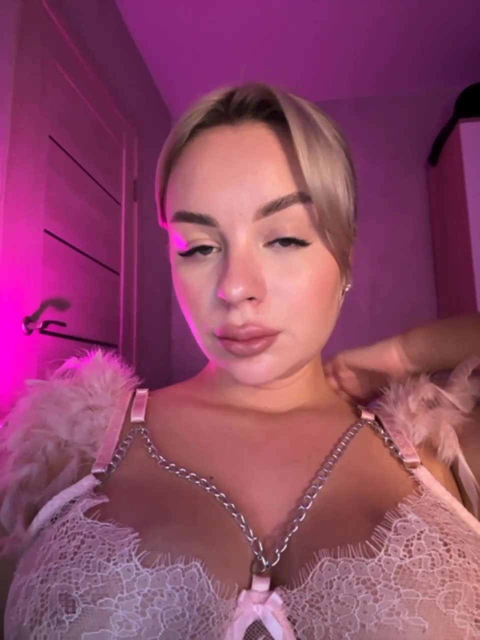 View or download file mila_m on 2023-11-12 from bongacams