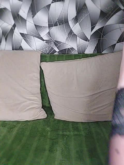 View or download file milli1983 on 2023-11-12 from bongacams