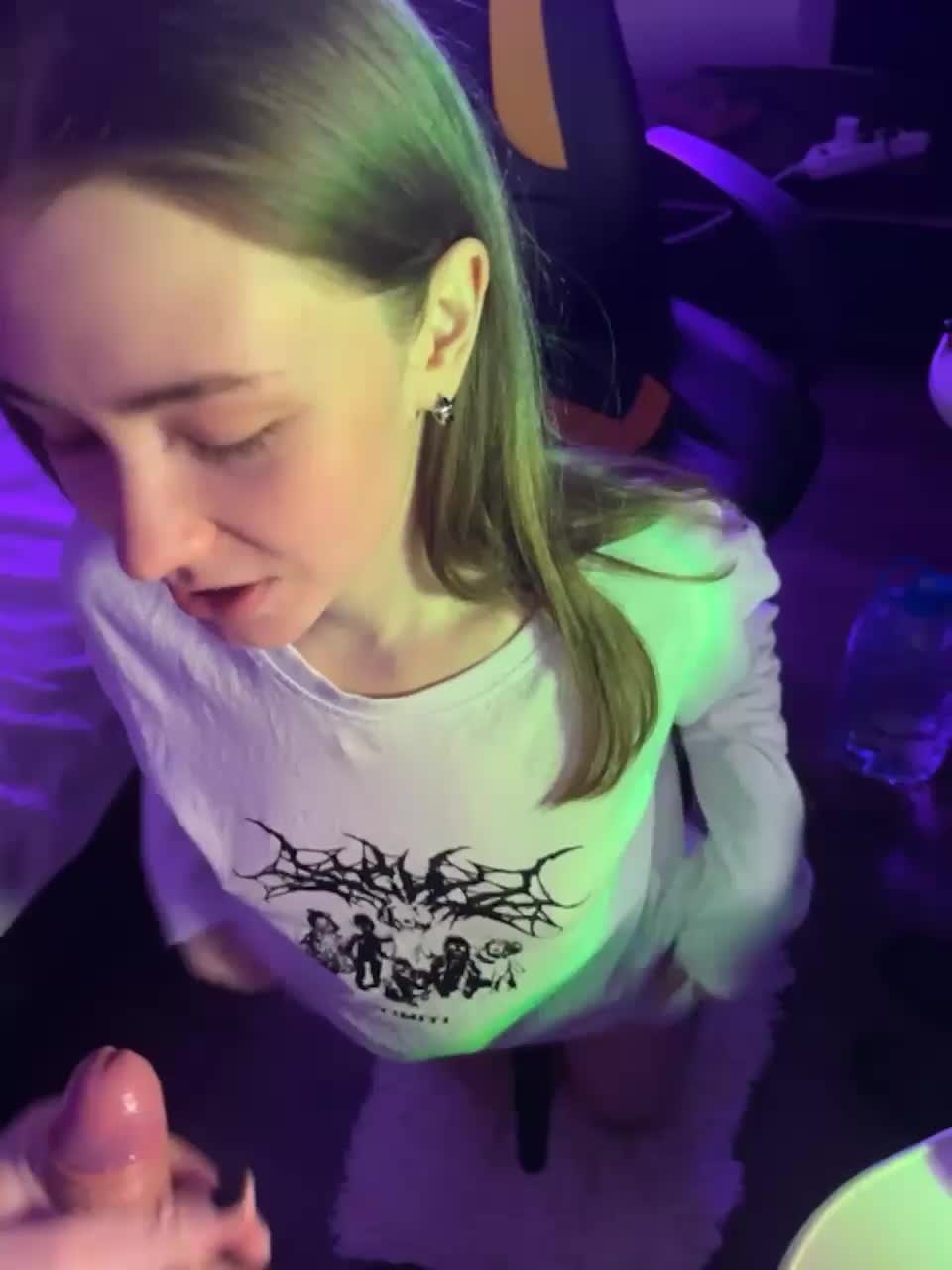 View or download file shrimprolls on 2023-11-12 from bongacams