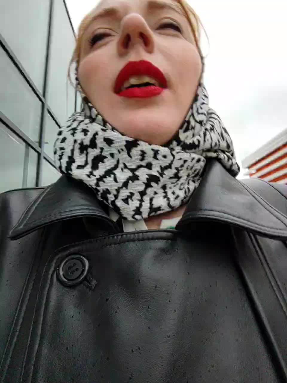 View or download file zlatalata on 2023-11-12 from bongacams