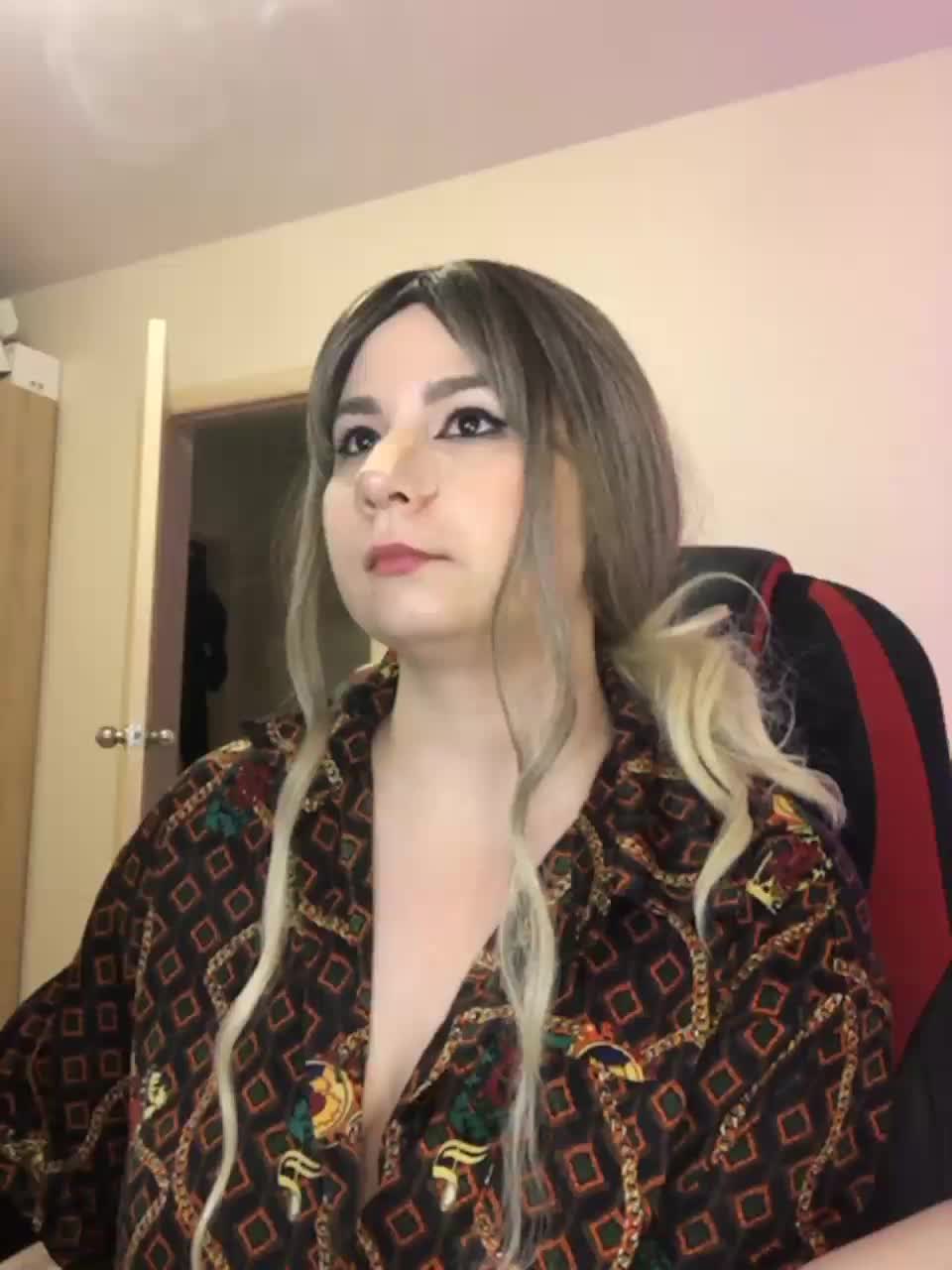 View or download file marishka521 on 2023-11-13 from bongacams