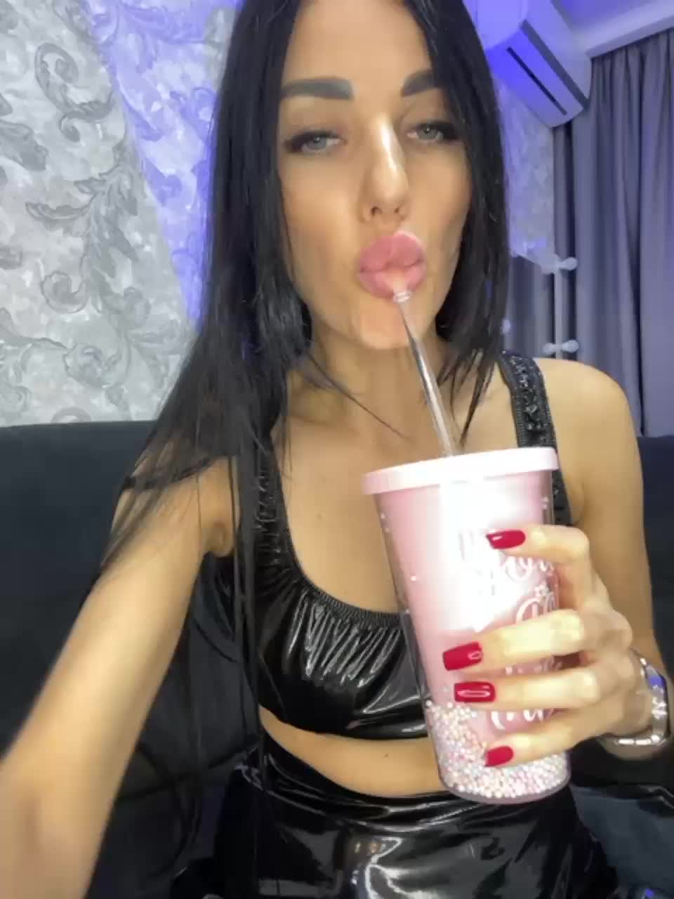 View or download file nicol on 2023-11-13 from bongacams