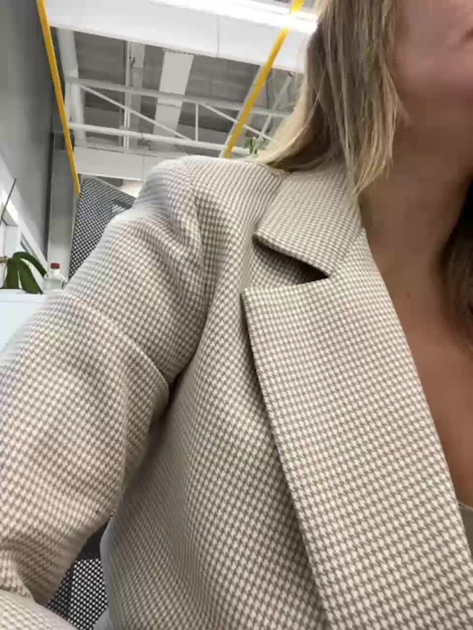 View or download file yuliyalasker on 2023-11-13 from bongacams