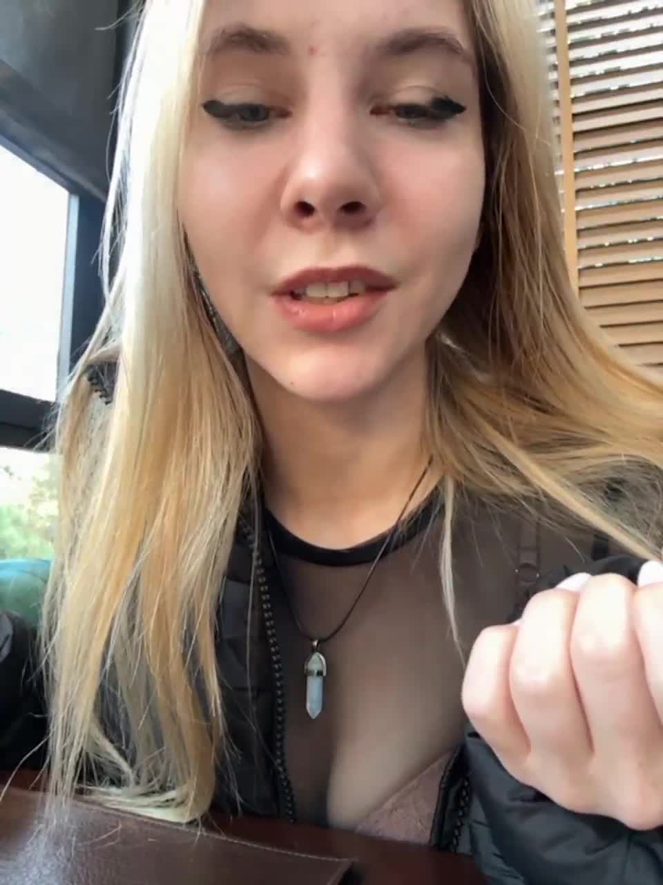 View or download file emilypech on 2023-11-14 from bongacams