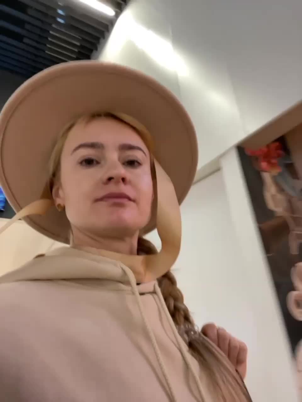 View or download file kriszayka on 2023-11-14 from bongacams