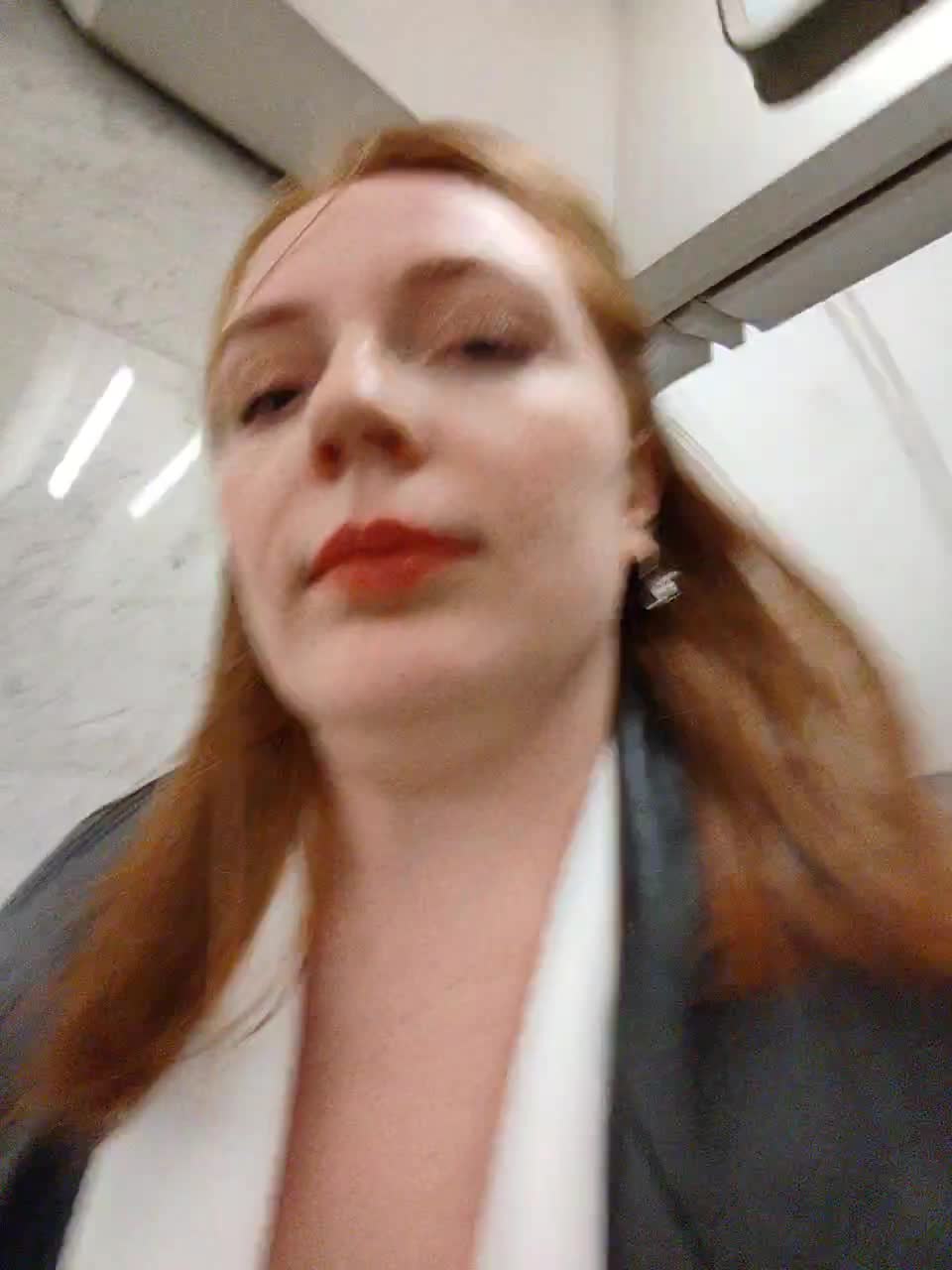 View or download file zlatalata on 2023-11-14 from bongacams