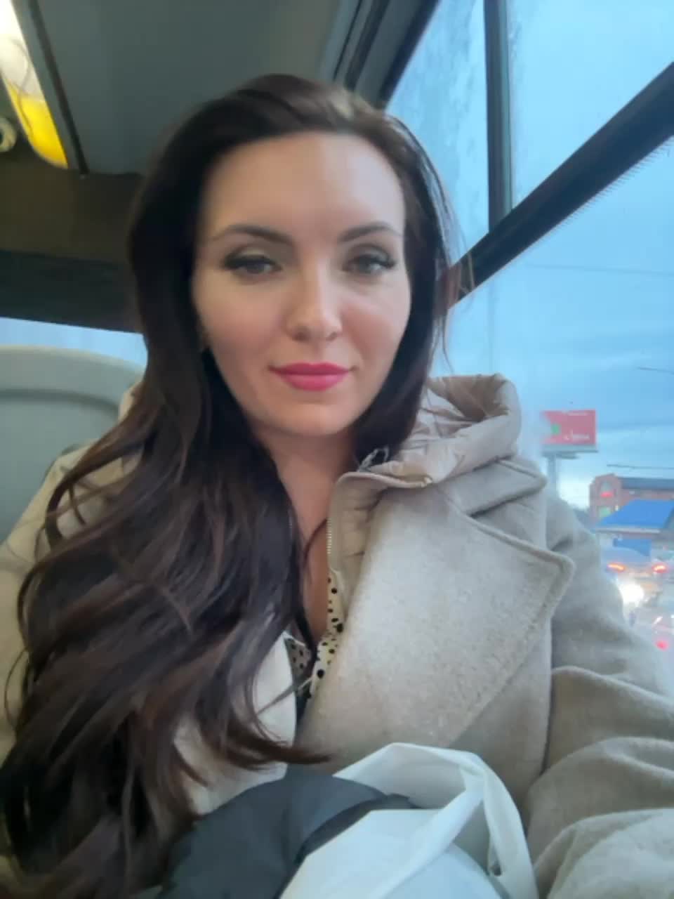 View or download file divora on 2023-11-15 from bongacams