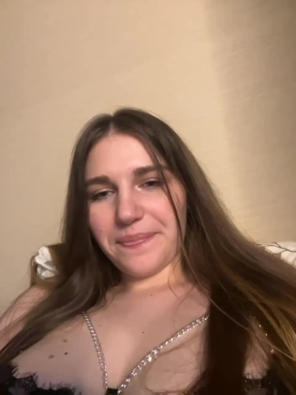 View or download file homely on 2023-11-15 from bongacams