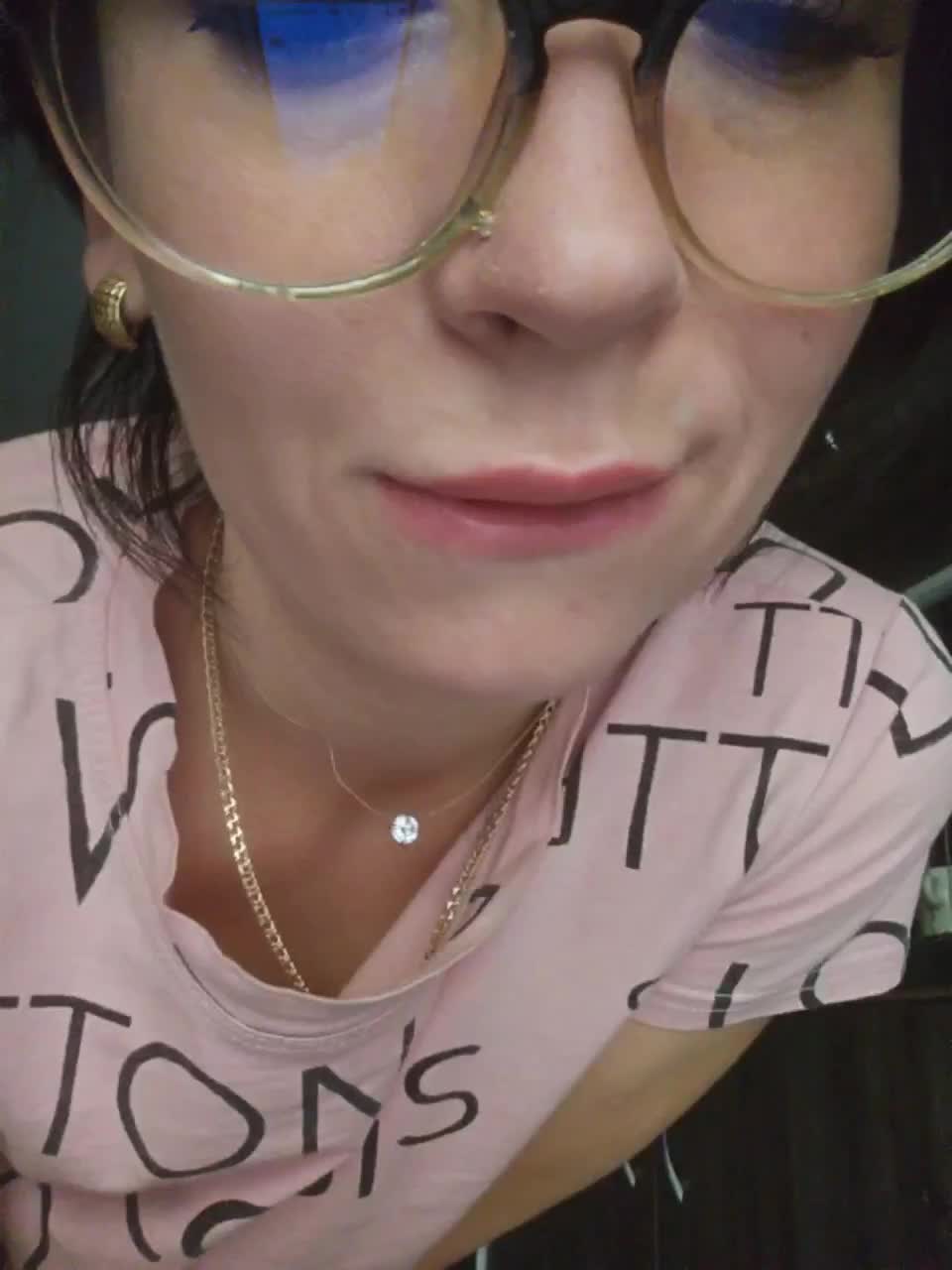 View or download file aureliyxxx on 2023-11-16 from bongacams